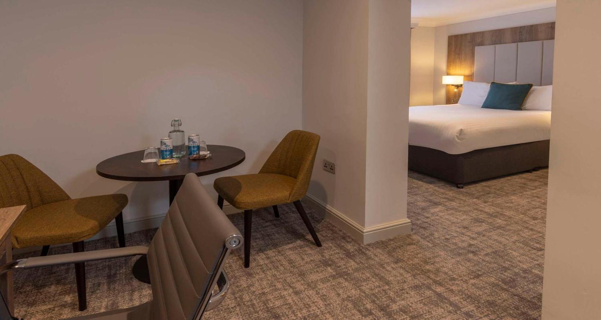 فندق Crowne Plaza East Midlands Airport By Ihg دربي المظهر الخارجي الصورة