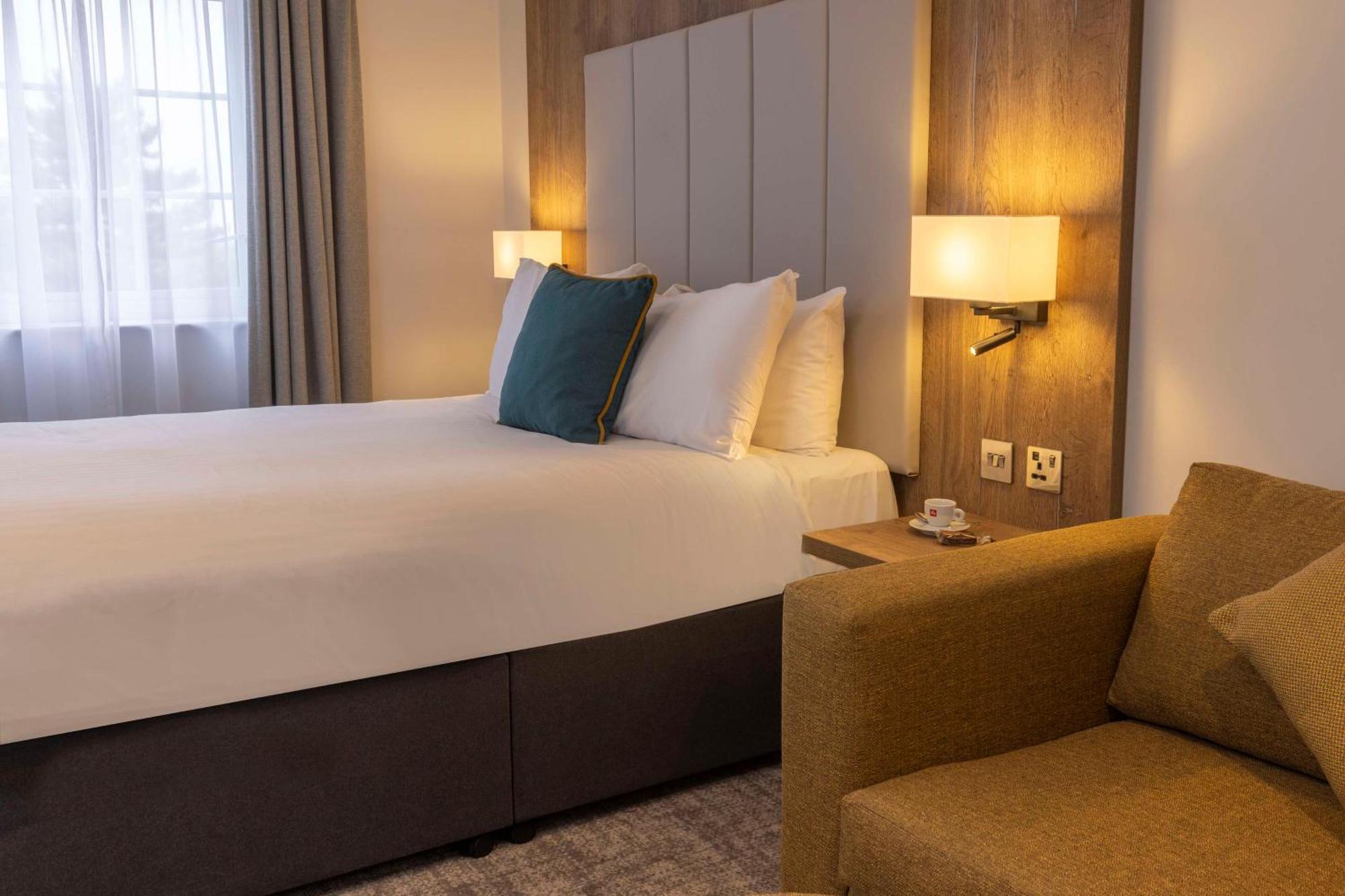 فندق Crowne Plaza East Midlands Airport By Ihg دربي المظهر الخارجي الصورة