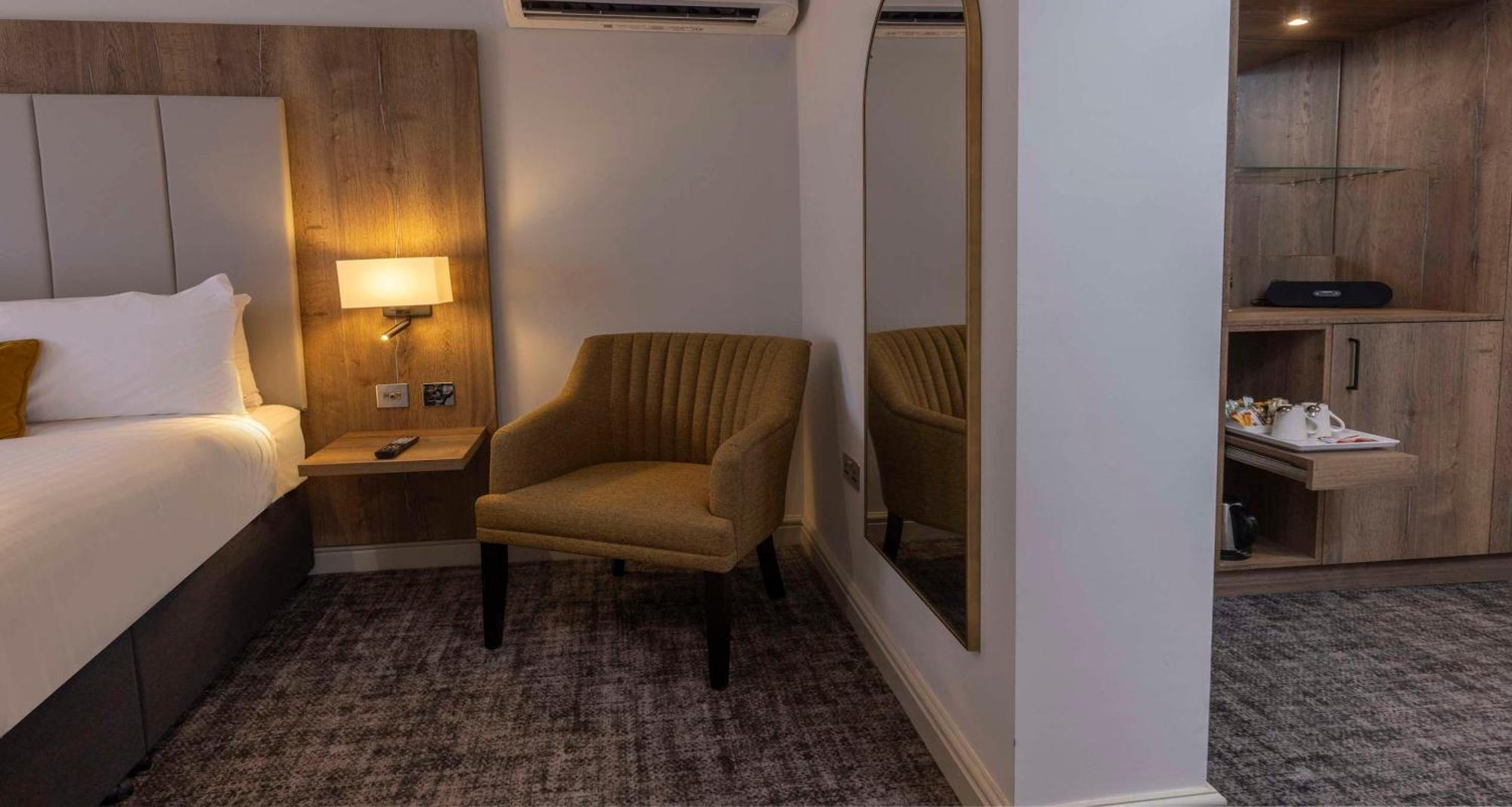 فندق Crowne Plaza East Midlands Airport By Ihg دربي المظهر الخارجي الصورة