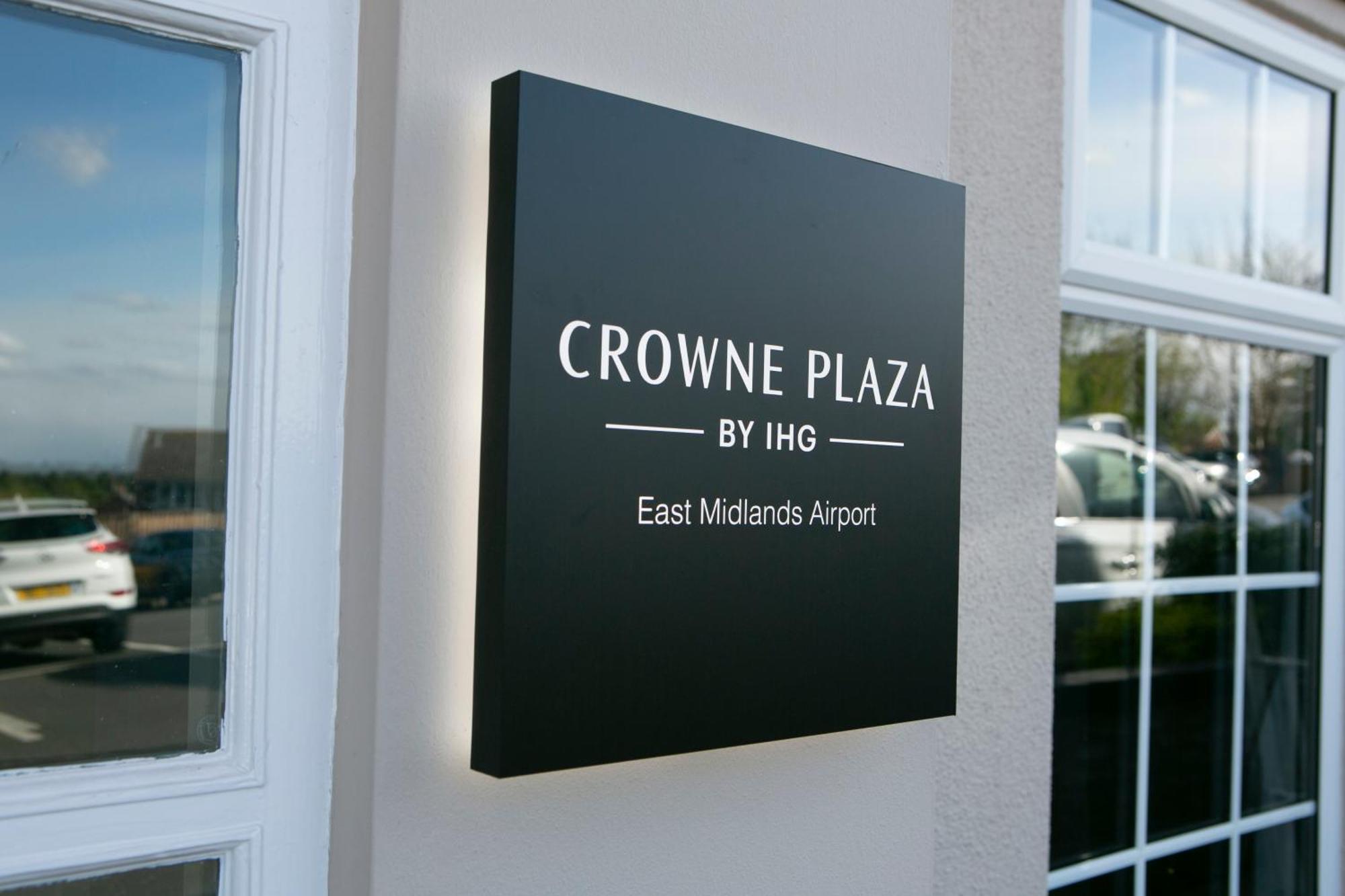 فندق Crowne Plaza East Midlands Airport By Ihg دربي المظهر الخارجي الصورة