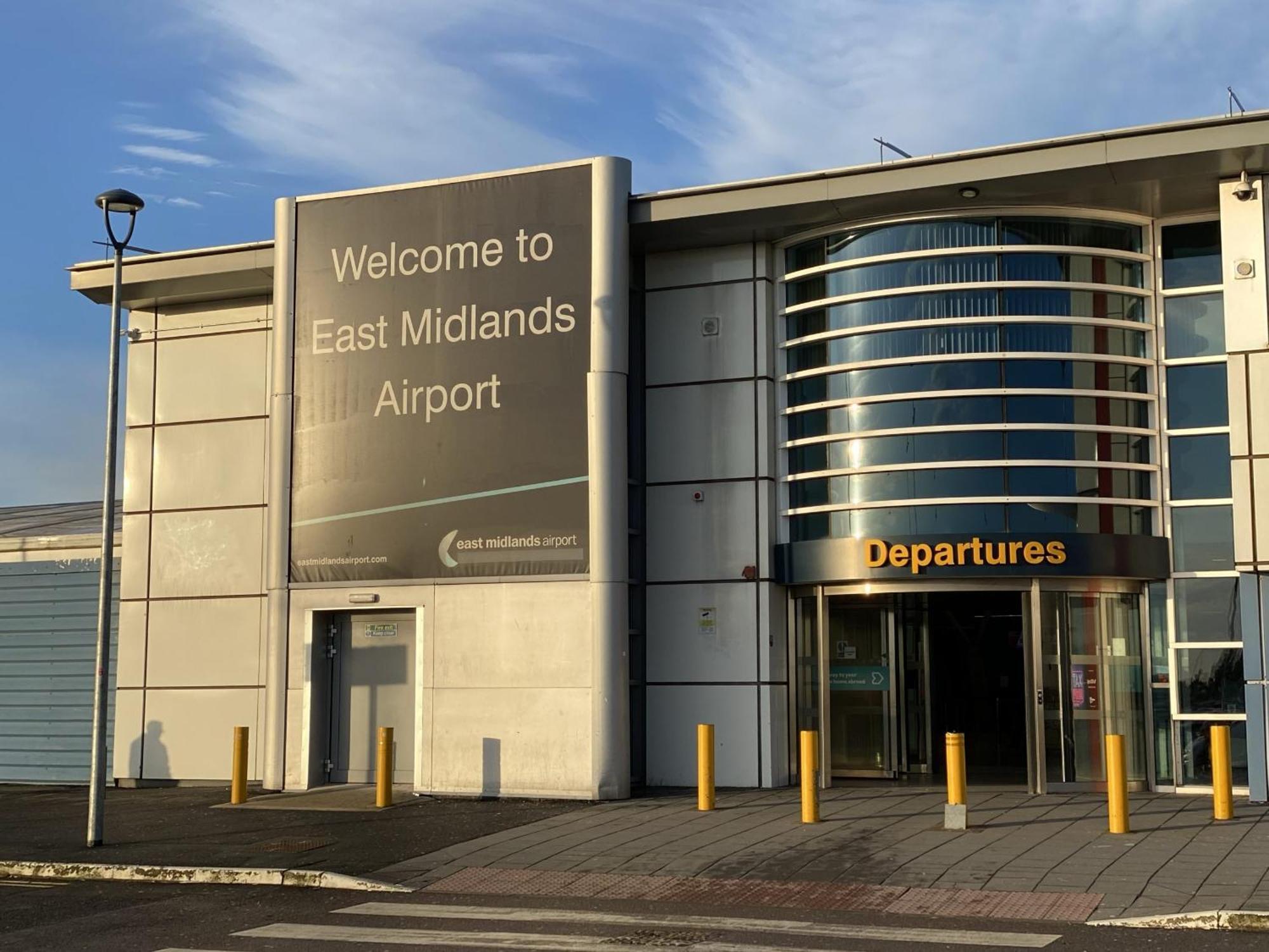 فندق Crowne Plaza East Midlands Airport By Ihg دربي المظهر الخارجي الصورة