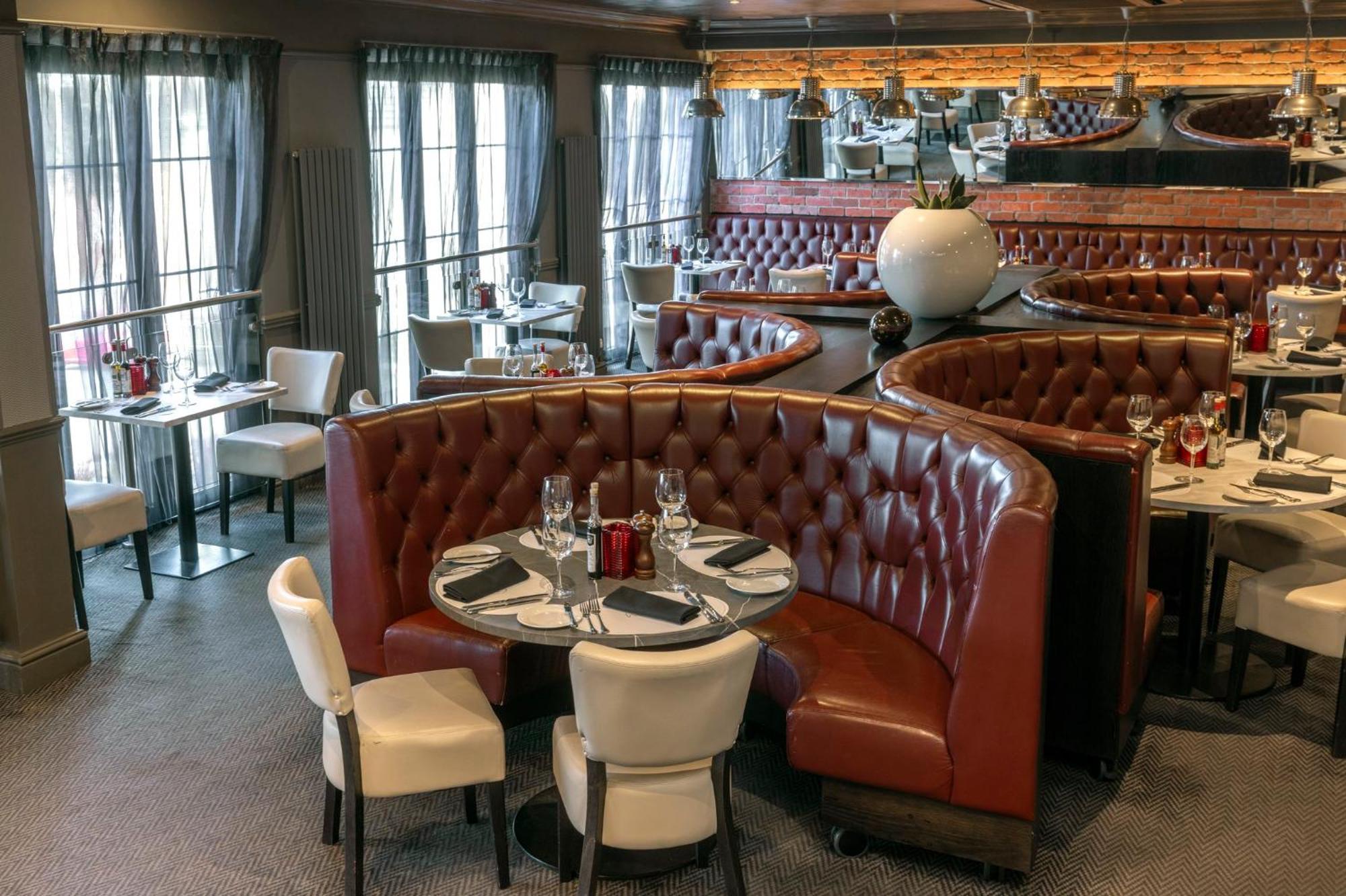 فندق Crowne Plaza East Midlands Airport By Ihg دربي المظهر الخارجي الصورة