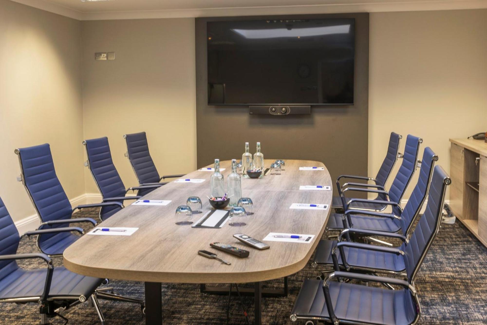 فندق Crowne Plaza East Midlands Airport By Ihg دربي المظهر الخارجي الصورة
