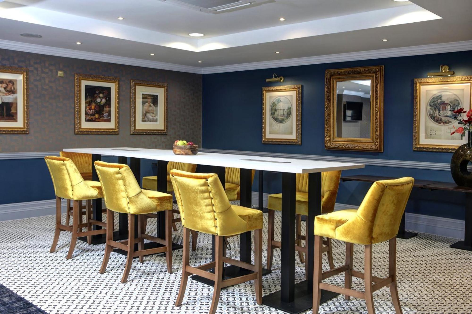فندق Crowne Plaza East Midlands Airport By Ihg دربي المظهر الخارجي الصورة