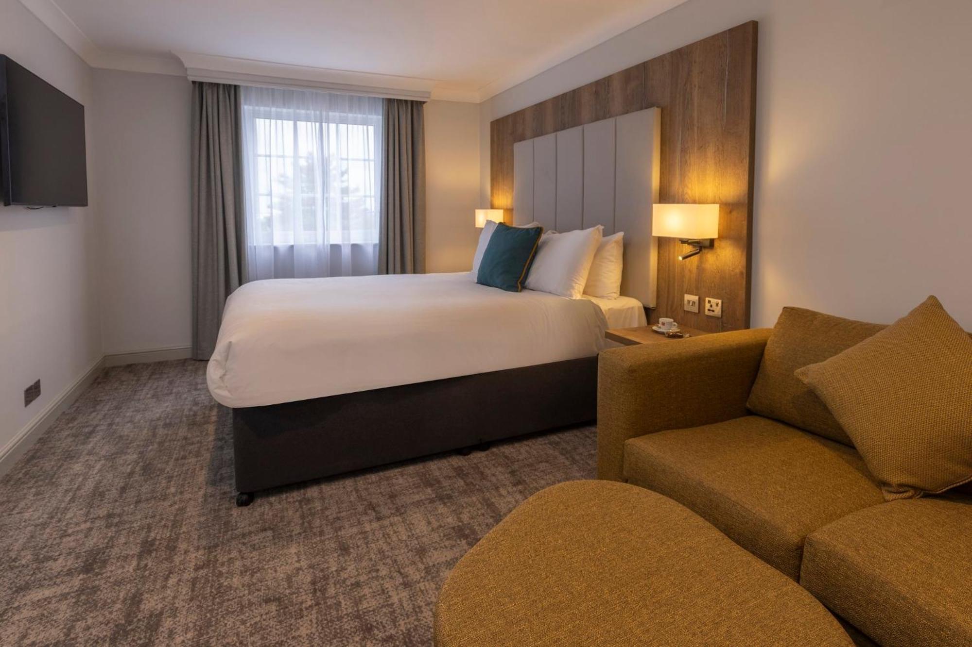 فندق Crowne Plaza East Midlands Airport By Ihg دربي المظهر الخارجي الصورة
